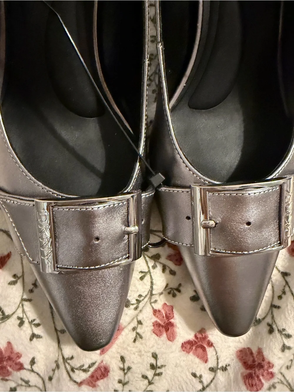 DKNY Metallic Silver Pointed-Toe Buckle Pumps-11M